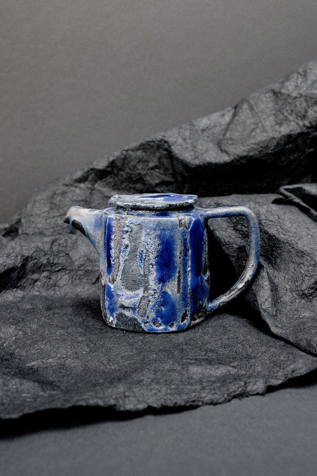 Tea pot blue