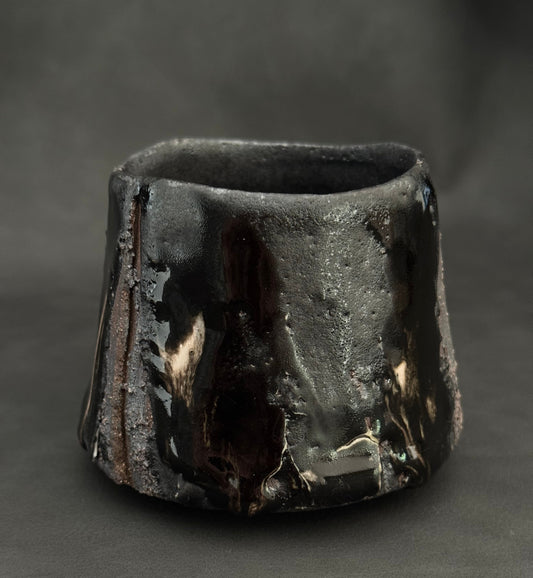 Yunomi tea cup black