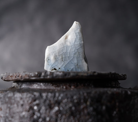 Ice peak tea pot wild