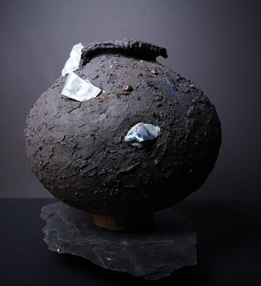 Moonjar glacier bodies vase