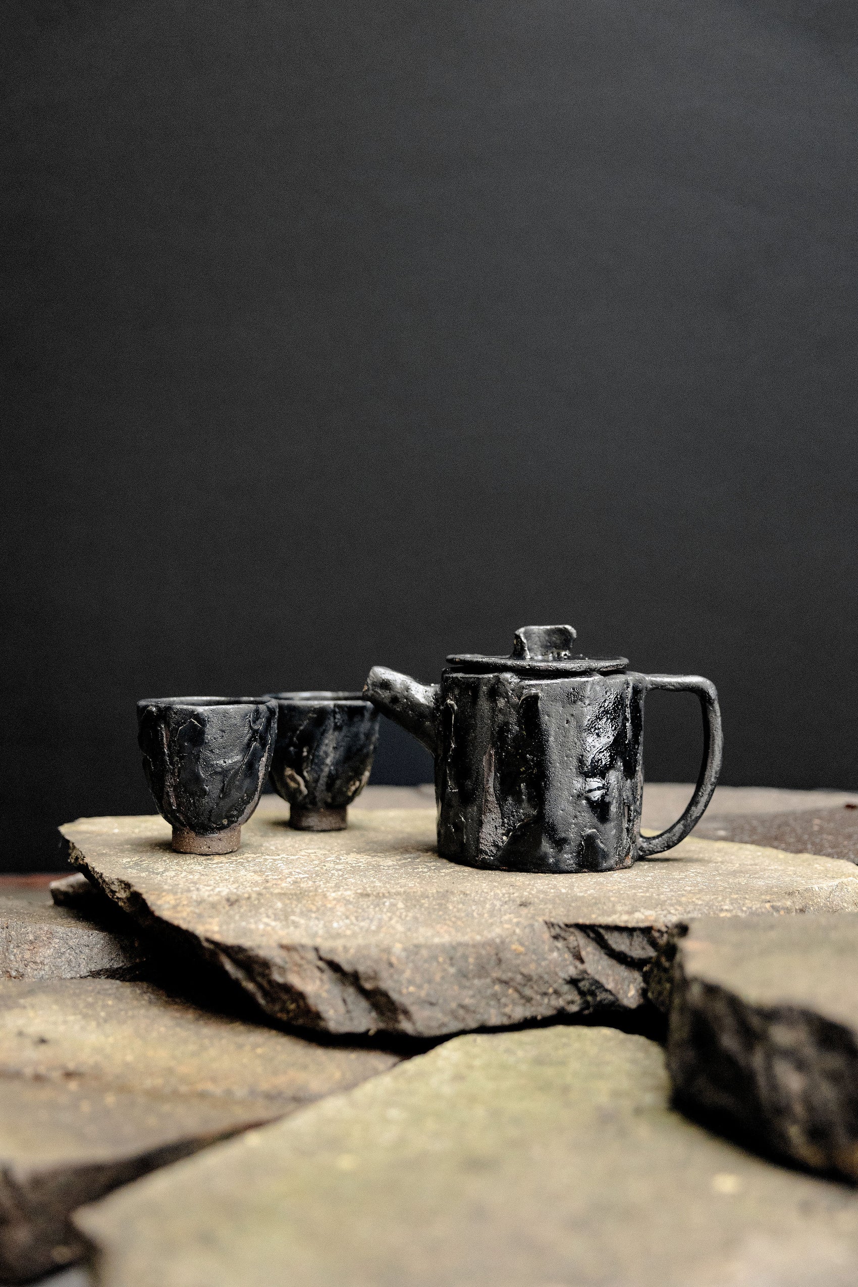 Set: Tea pot and 2 glasses