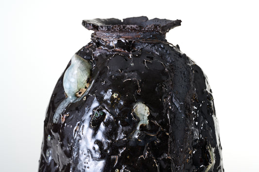 Glacier Bodies Vase black
